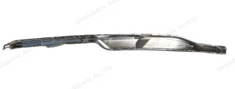 Right bright decorative strip on the front bumper - QIN L DMI