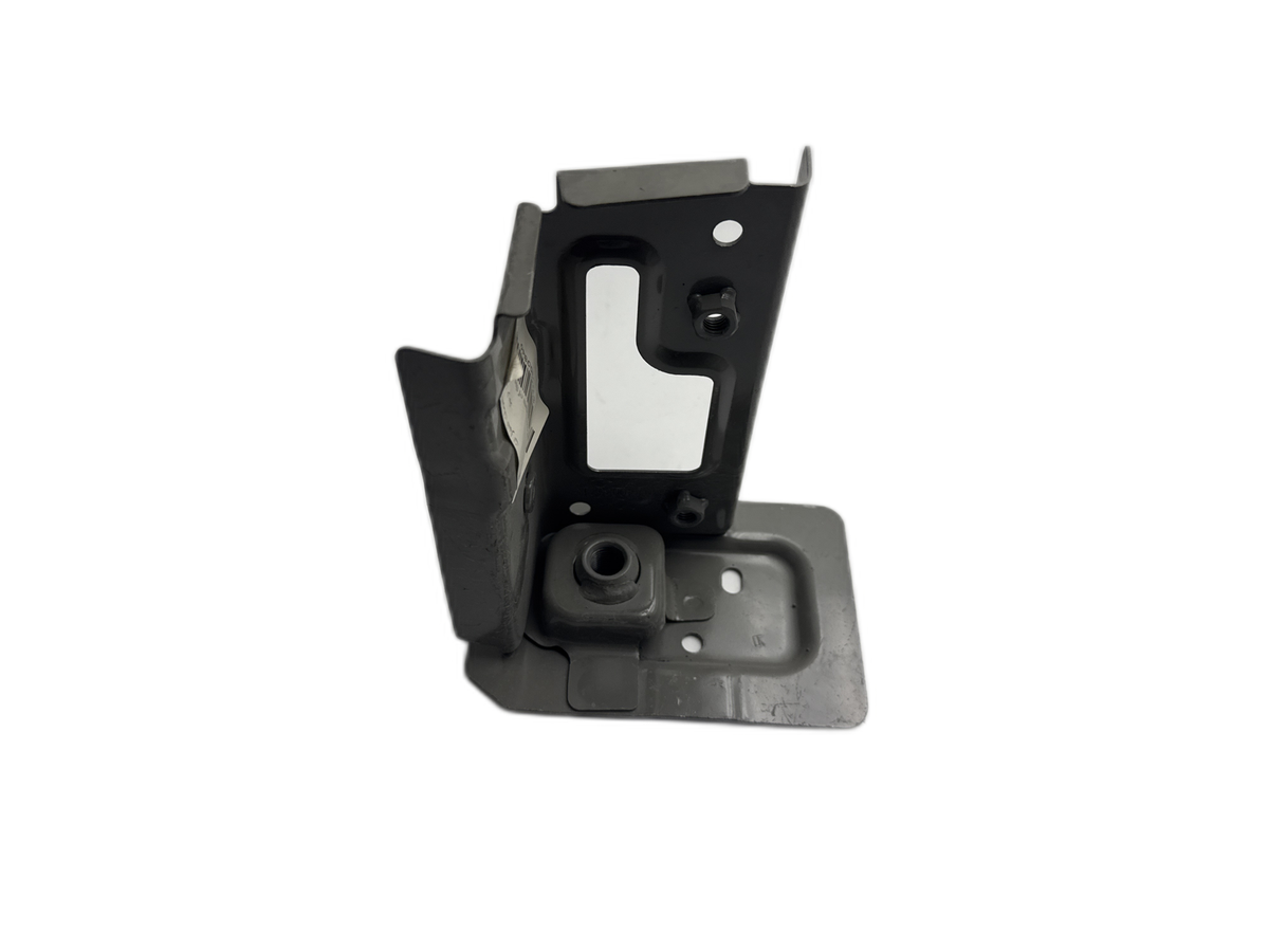 Lower Radiator Bracket — Neta U