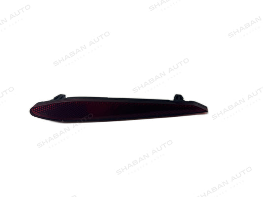 Rear Bumper Reflector — Avatr E11