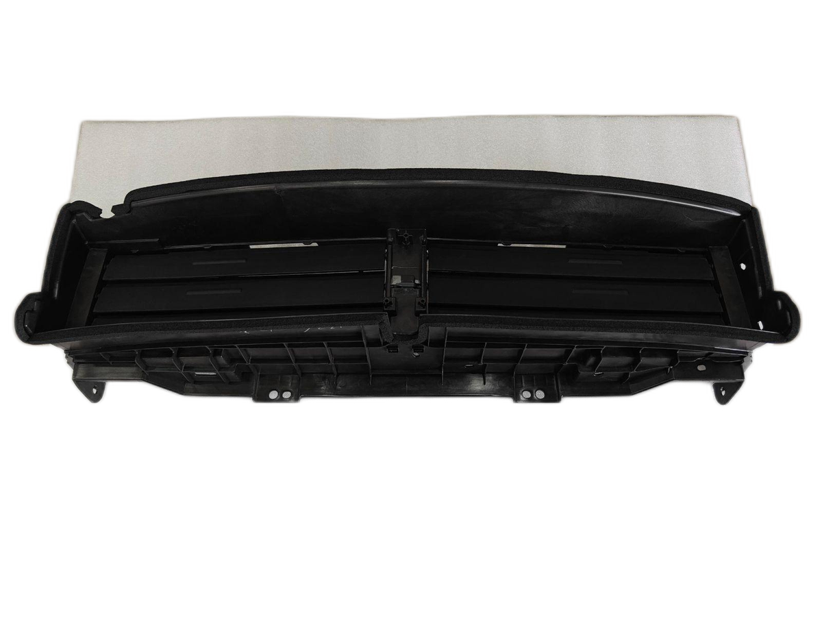 Active air intake grille assembly - BYD