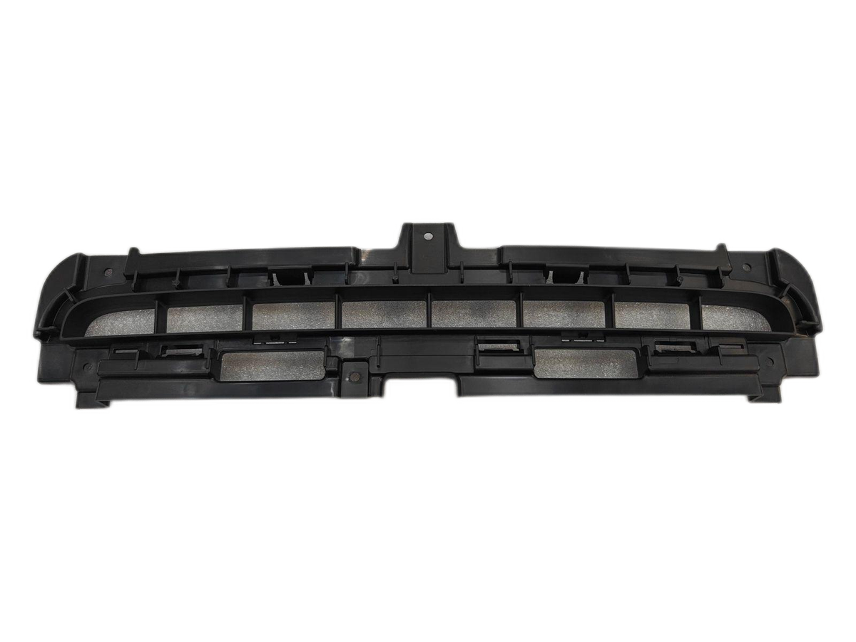 Front Insurance Upper Grille - Seal 05DM-i