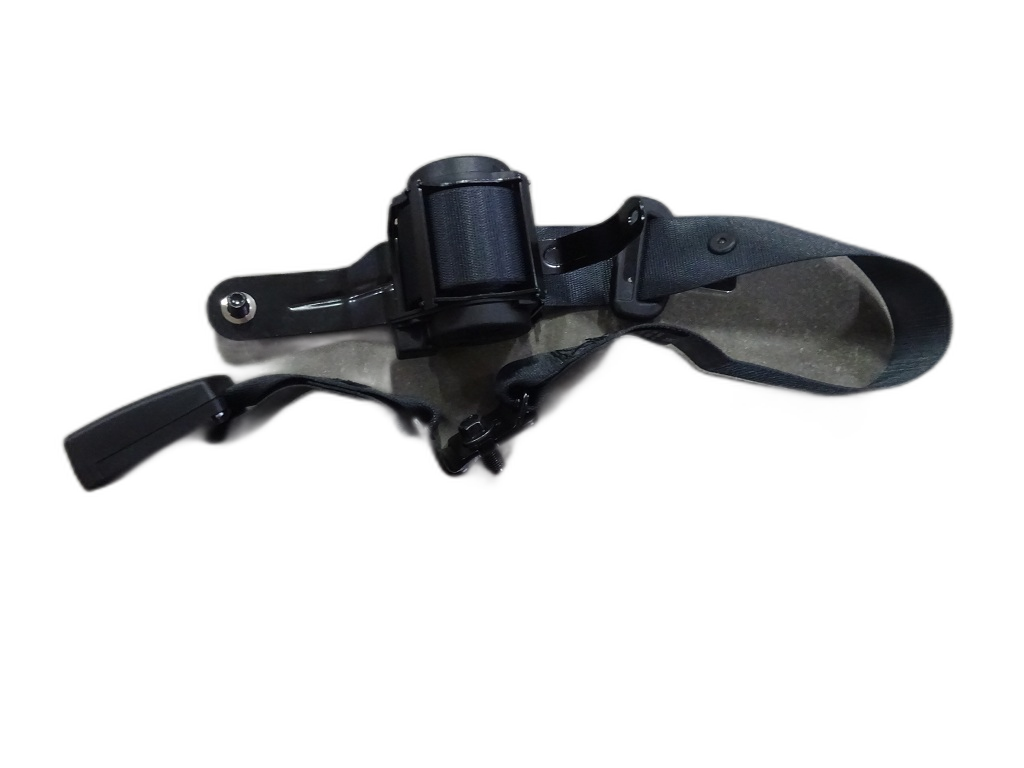 Rear centre 3-point seat belt assembly - DESTROYER 05