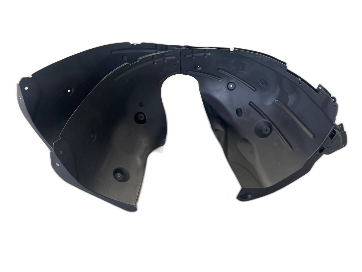 Right Front Fender Assembly - SEAL 06