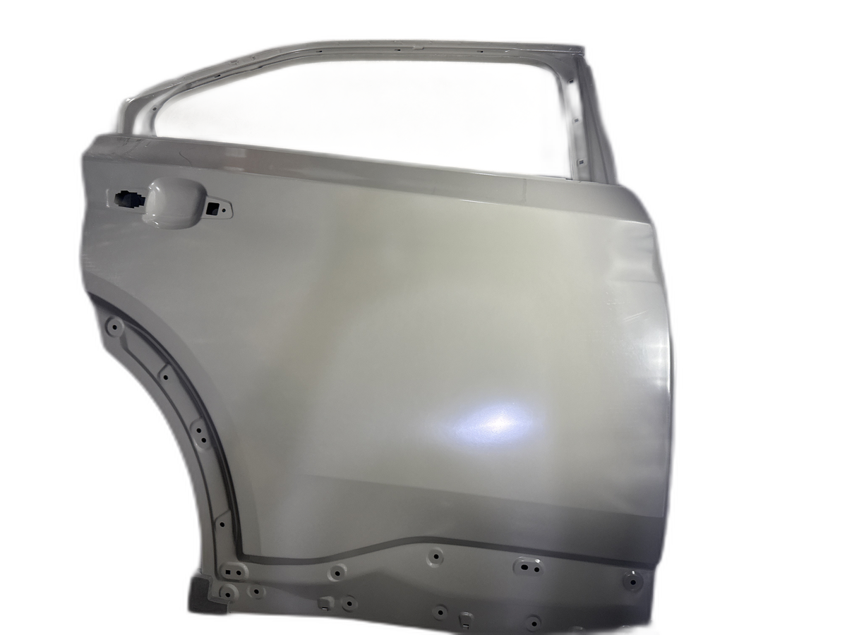 Rear Door — Neta U